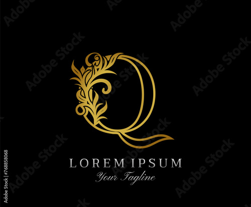 Luxury Golden Q letter design. Classic Letter Q Design Vector..