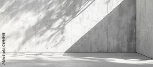 Obraz  z motywem Shadow on white concrete wall corner
