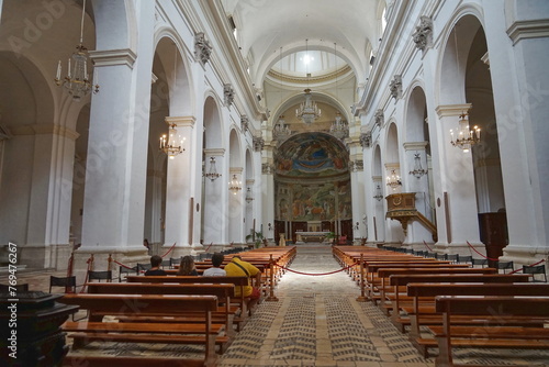 Interior of the cathedral of Santa Maria Assunta in Spoleto, Italy © sansa55