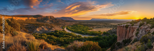 Stunning panoramic photo of the New Mexico state landscape