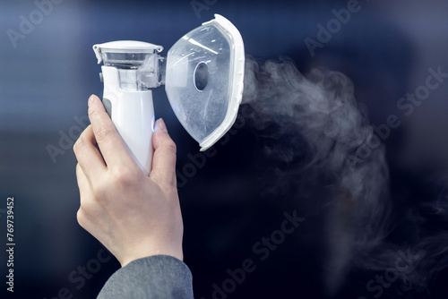 Medical portable handheld nebulizer