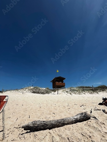 a house in the beach (ID: 769935288)