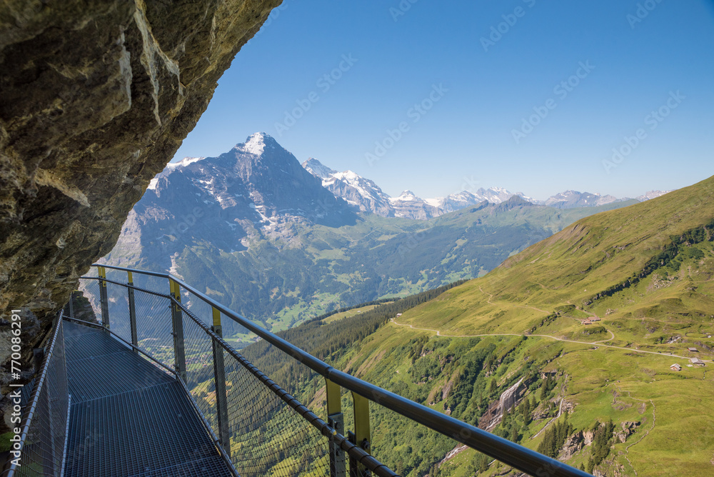 Fototapeta premium stunning view from Cliff Walk Grindelwald First, alpine landscape Bernese Oberland