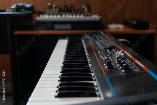 music synthesizer