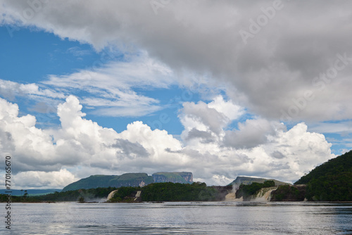 Paisajes Canaima Venezuela photo