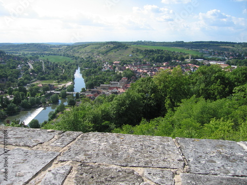 Blick auf Freyburg mit der Unstrut vom Schloss Neuenburg aus