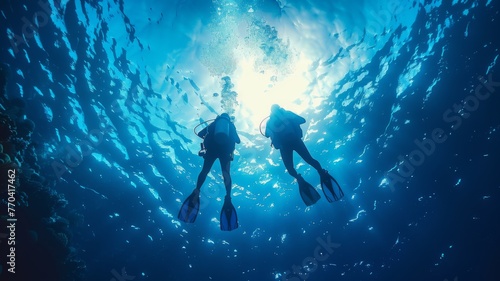 Entrepreneurial divers discovering blue ocean opportunities underwater © Anuwat