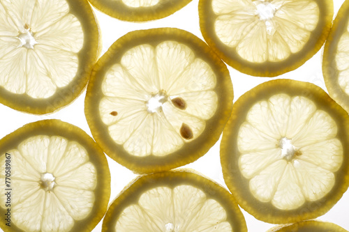 Macrophotography view of lemon slices © WINDCOLORS