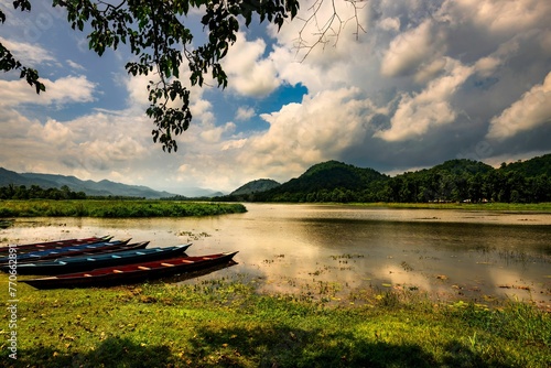 Cuadro en lienzo Stunning view of Chandubi Lake in the Kamrup district of Assam, India