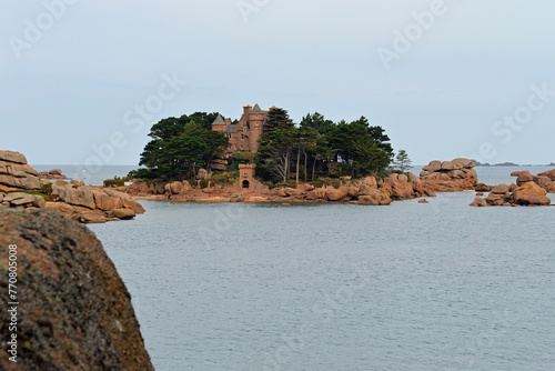 Obraz na płótnie An der Cote Granit Rose Bretagne w salonie