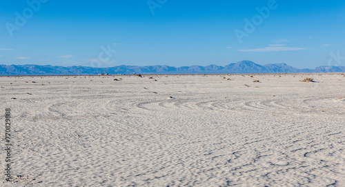 View of the Alkali Flats at White Sands National Park.