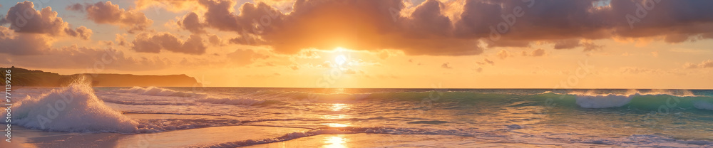 Obraz premium A beautiful beach scene with a sunrise or sunset over the ocean.