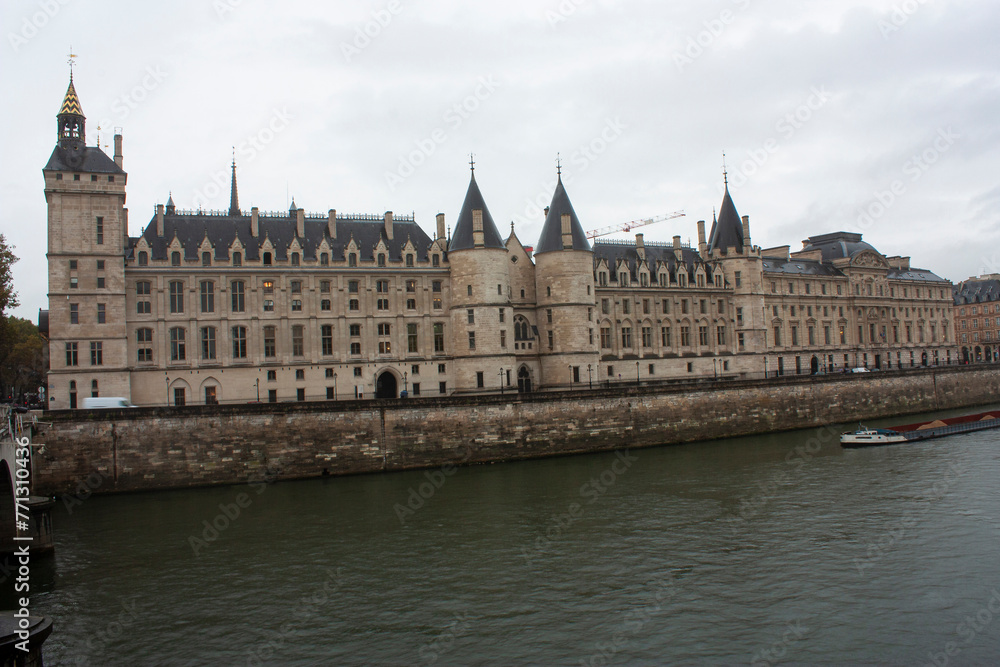 A view of the conciergerie, seen from the Seine