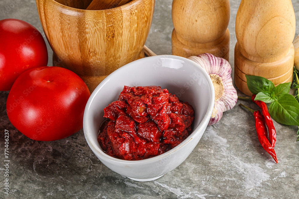 Natural organic red tomato paste Natural organic red tomato paste