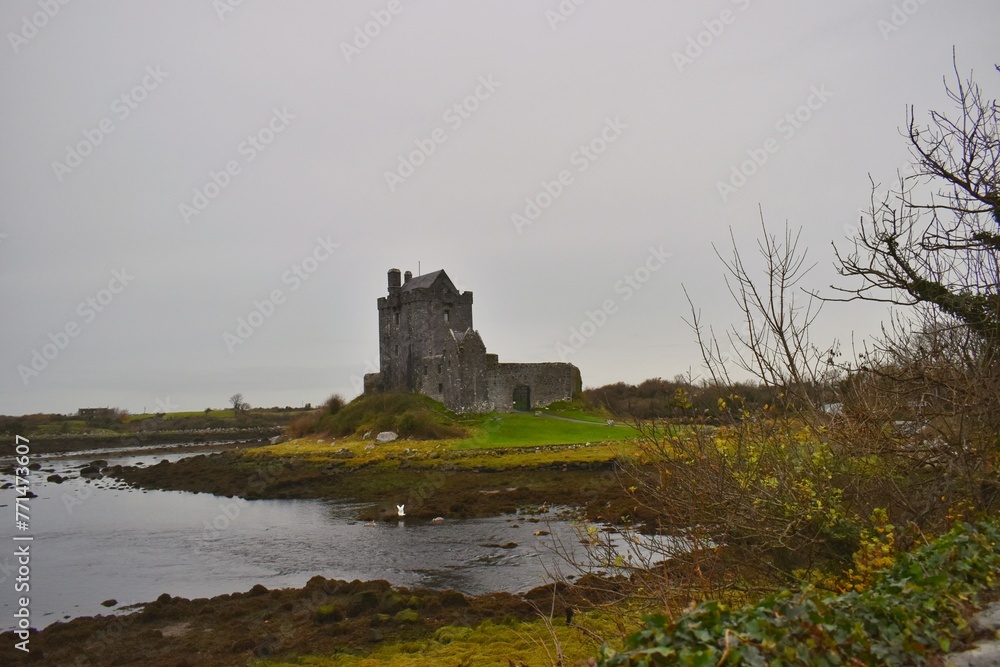 dunguaire castle ireland