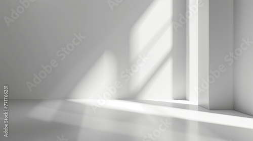 Fond blanc abstrait avec ombres et lumières, salle vide pour présentation de produits dans un style minimaliste. Scène de maquette vectorielle pour la publicité ou la présentation d'un emballage. © Pierreluc