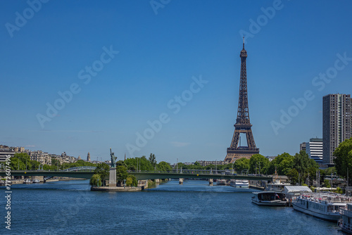 Cityscape of Seine river and District of Beaugrenelle. Paris, France. © dbrnjhrj