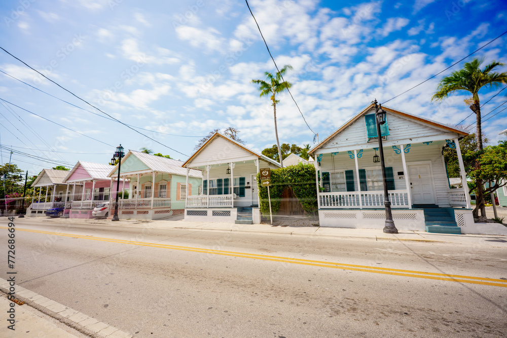 Historic style homes in Key West Florida USA 2024 - obrazy, fototapety, plakaty 