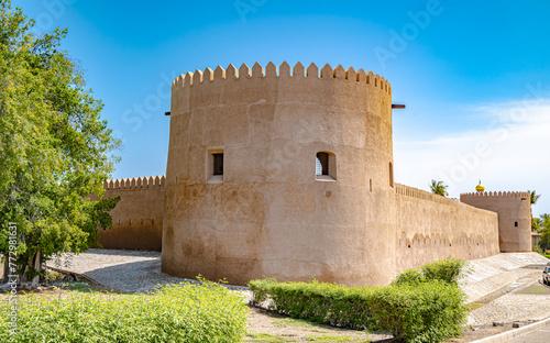 The fort at Al-Hujrah in Sohar, Oman © monticellllo