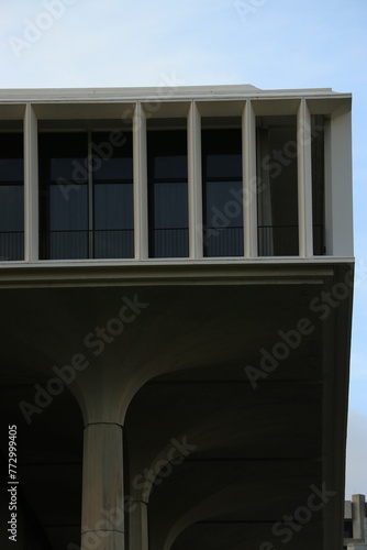 Hawaiian State Capitol photo