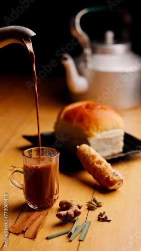 Fotografia Masala Tea and bum maska, Food Photography, Pune, Maharashtra, India