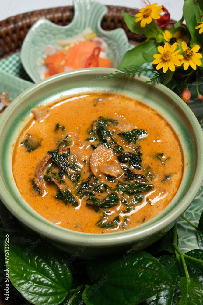 Cassia Leaves Curry Cassia Leaves Curry