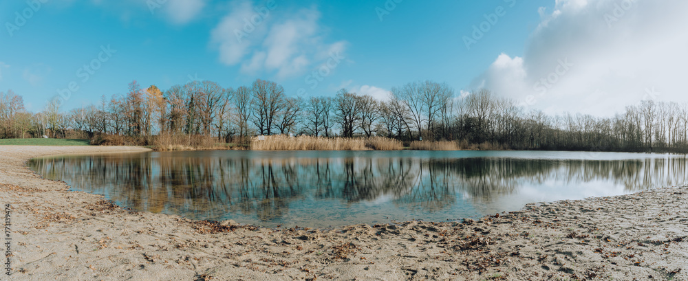 Panorama vom Badesee in Hille