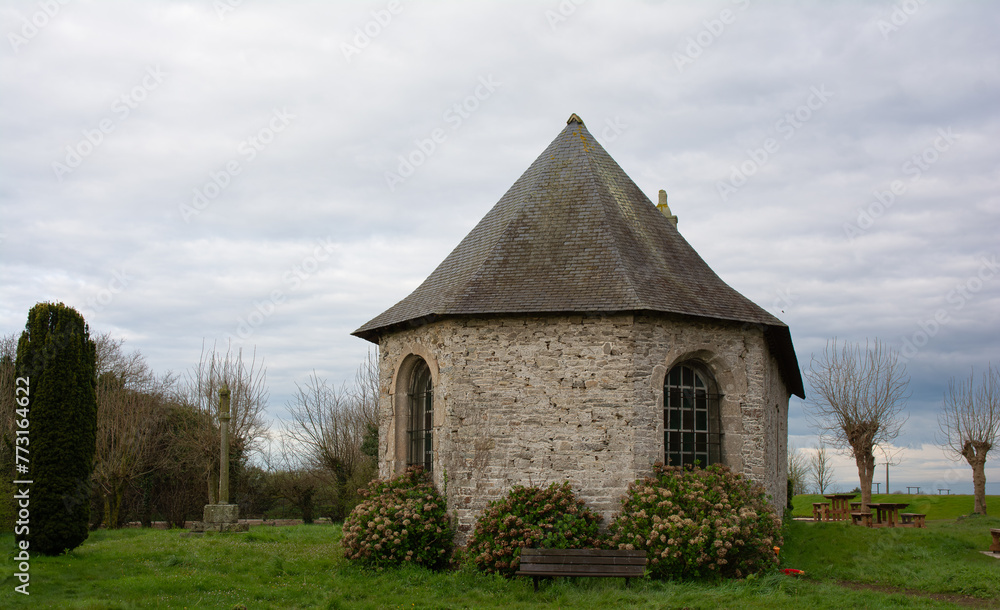 La chapelle Saint-Antoine de Pommerit Jaudy La Roche-Jaudy en Bretagne La chapelle Saint-Antoine de Pommerit Jaudy La Roche-Jaudy en Bretagne