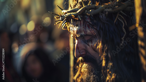 La Passion du Christ : Jésus portant la Croix le Vendredi Saint, un rappel qui donne à réfléchir sur le sacrifice et la dévotion
