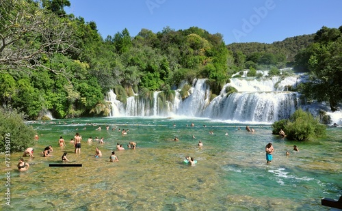 Wodospady Krka w Chorwacji. 