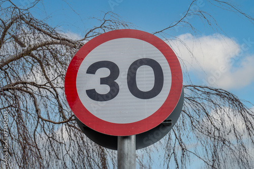 30 mph speed limit sign