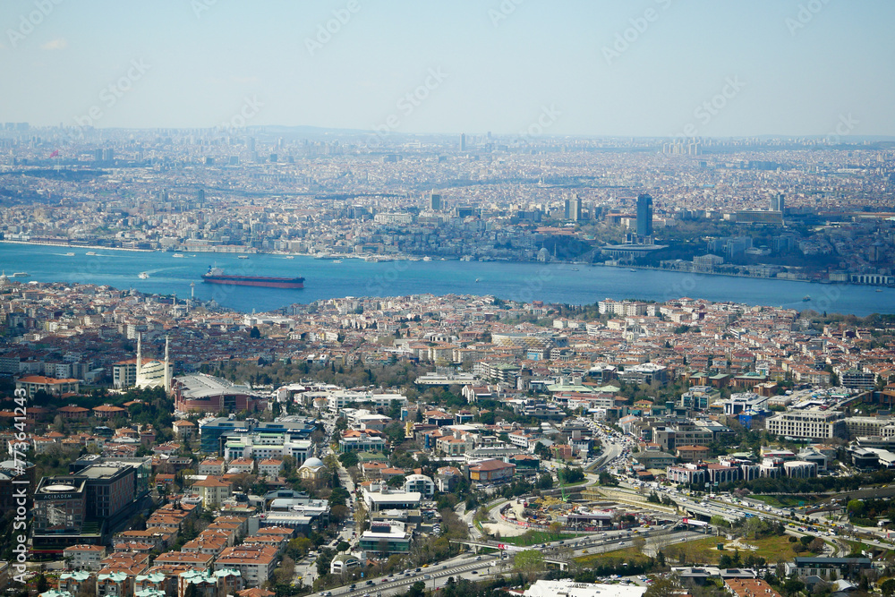 Obraz premium arial view of Bosporus and instanbul city 