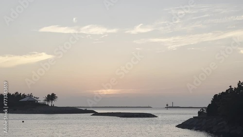 沖縄那覇波の上うみそら公園の夕景