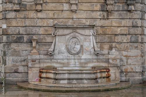 Angels Fountain or Porta do Olival Fountain - Porto, Portugal photo