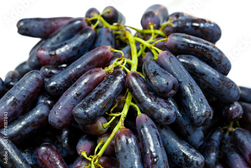black seedless moon drops grape or witch fingers grape © nutt
