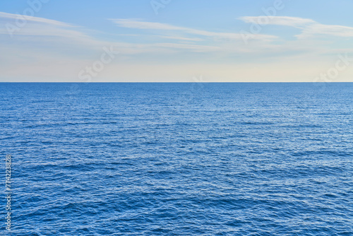 水平線の見える海