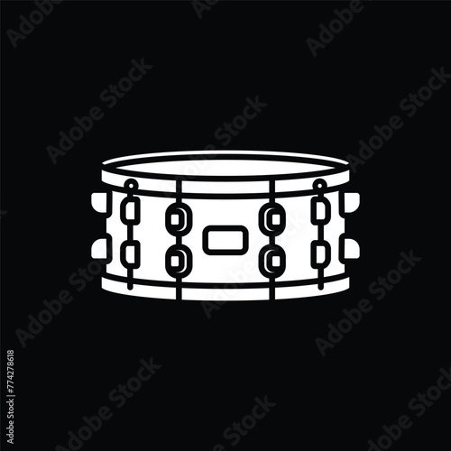 Original vector illustration. A contour snare drum icon. A design element. © artmarsa