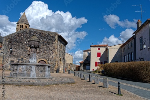  Saint-Saturnin, Rue, Fontaine,  Puy-de-Dôme, Auvergne, France