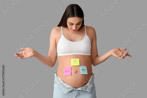 Young pregnant woman and st...