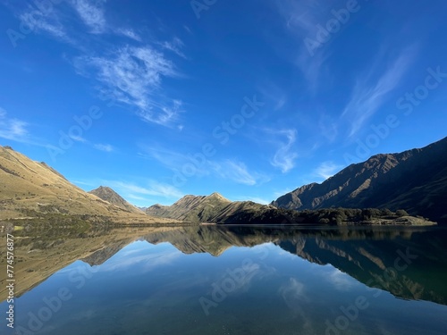 Fototapeta Naklejka Na Ścianę i Meble -  lake reflection mountain scenic mirror lake reflection mountain background symmetry 