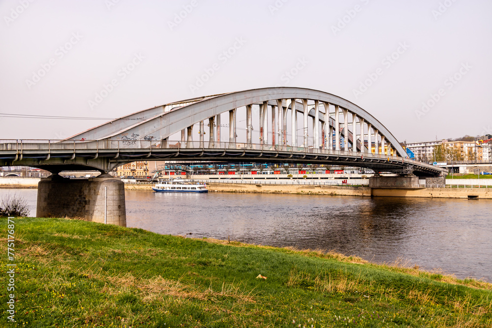 Eine wunderschöne Fahrradtour entlang des Elbradweges von Ústí nad Labem nach Dresden durch die Sächsische & Böhmische Schweiz - Deutschland - Tschechien 