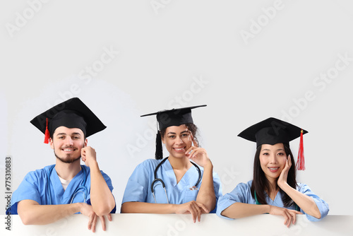 Medical graduate students w...