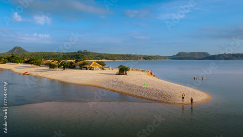 Schilderij op canvas ilha do amor - Alter do Chão
