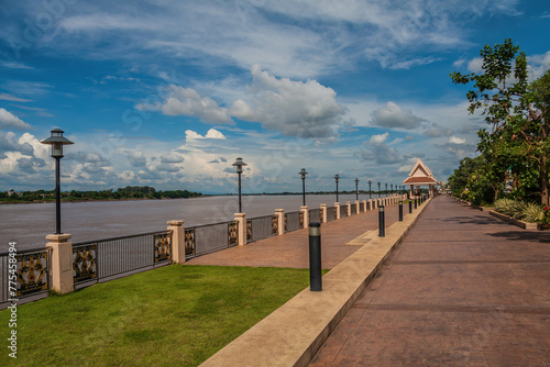 Mekhong river promenade in Nong Khai, Thailand photo