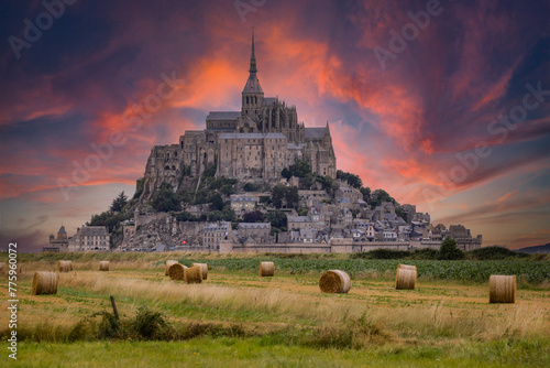Le Mont-Saint-Michel - Wunderschöne "Insel" in Frankreich