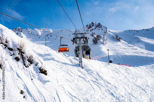 chair lift for skiing © dbrus