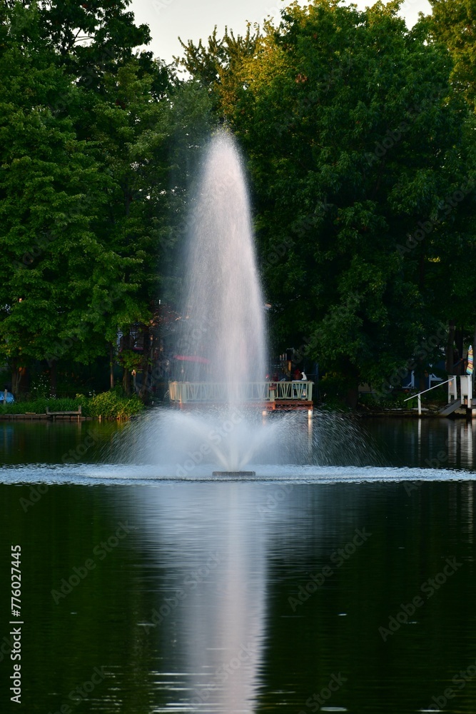 Vertical shot of the Fountain on Gault Lake