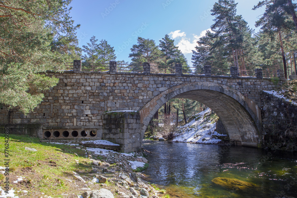 Dukes bridge over Tormes River, Avila, Spain Dukes bridge over Tormes River, Avila, Spain