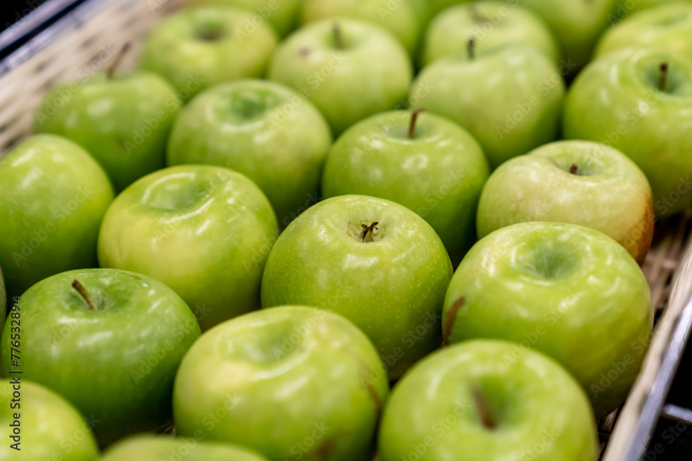 Boxes of juicy group green apples in the supermarket. sold in market, supermarket. a pile of fresh green apples neatly arranged in a fruit shop, fruits background concept
Boxes of juicy group green apples in the supermarket. sold in market, supermarket. a pile of fresh green apples neatly arranged in a fruit shop, fruits background concept