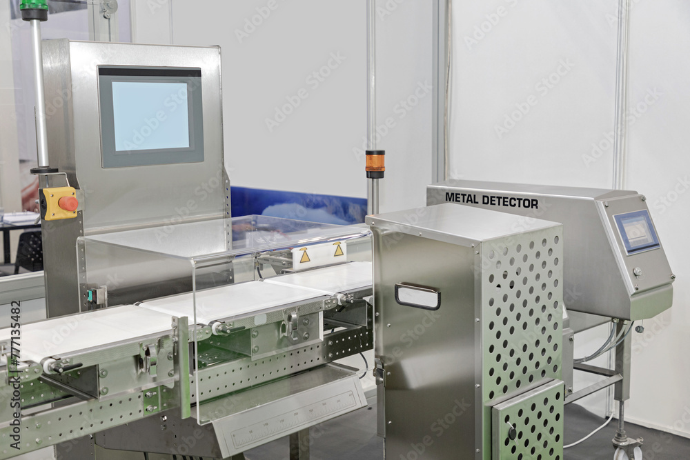 Dynamic Check Weight Machine and Metal Detector at Food Production Factory